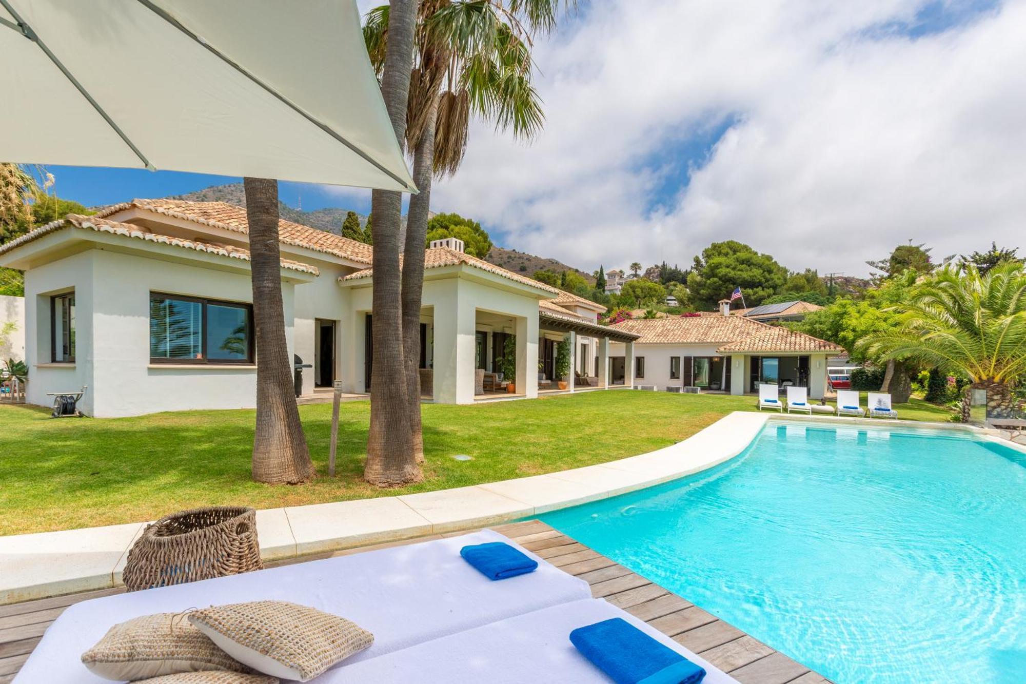 Lxr Villa With Breathtaking Views To The Mediterranean 4 Hab Torremuelle Exterior photo